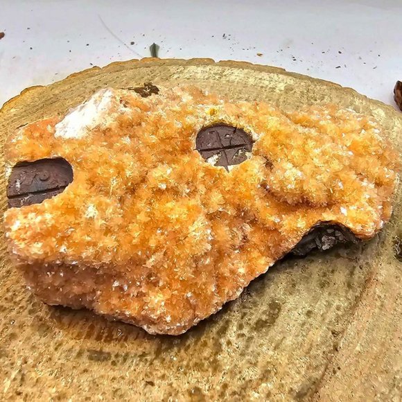 Nature Honey Crystal Cluster Hand Carved 4" Mountain House Figure - Picture 7 of 10